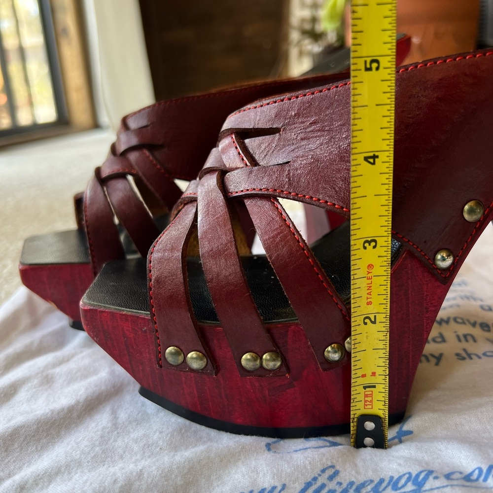 Fluevog RARE Vintage Platform Hi Joan Red--size 9 - Picture 5 of 10